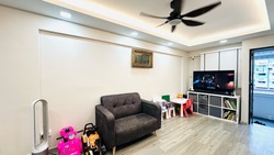 Blk 301 Serangoon Avenue 2 (Serangoon), HDB 3 Rooms #556676941